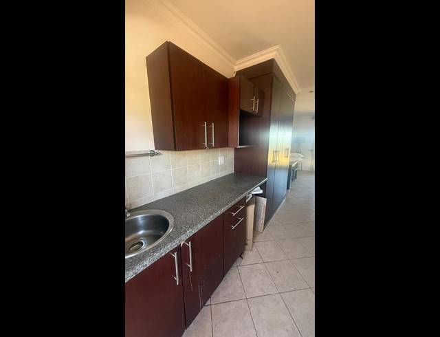 1 BEDROOM APARTMENT FOR SALE IN ROCKLANDS